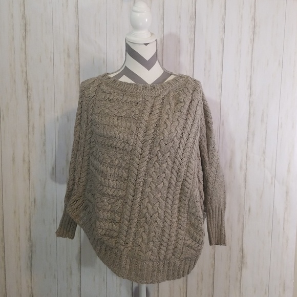Angel Of The North Other - Angel of the north thick knit sweater  size small